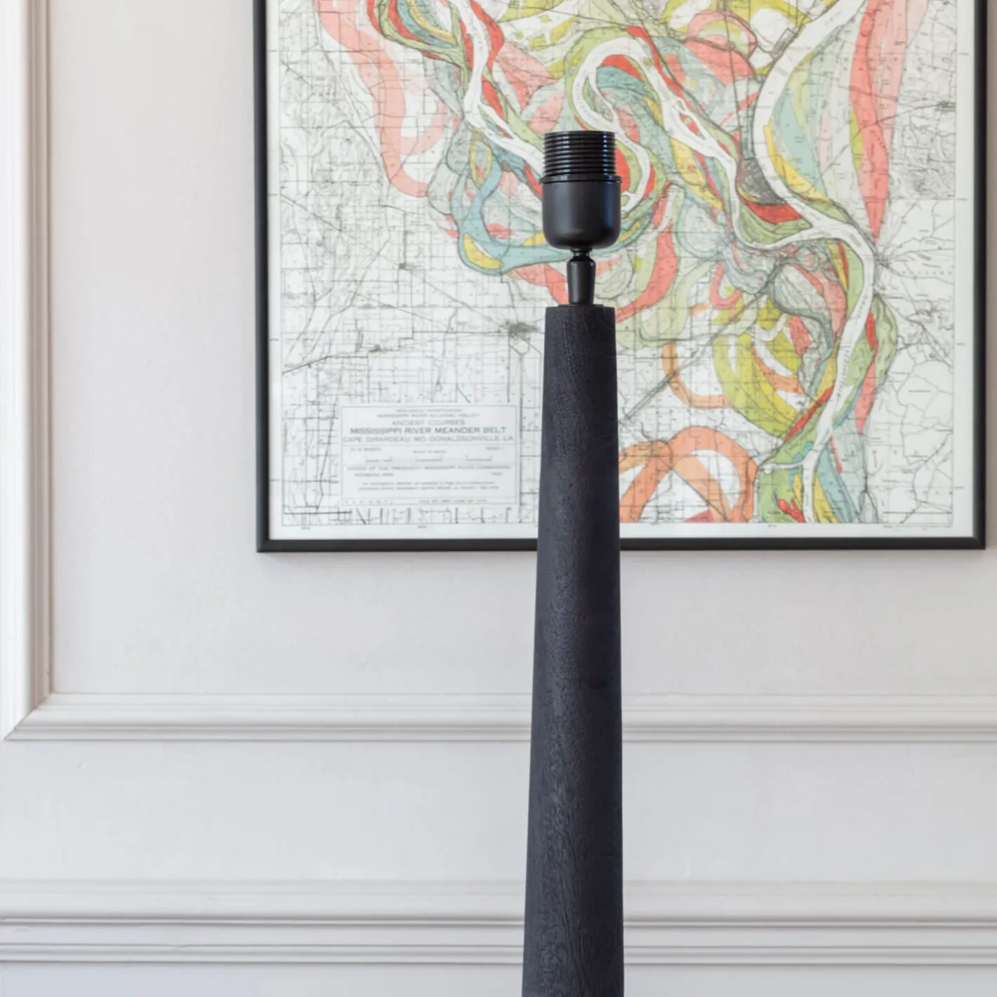 Graham & Green Floor Lamps<Jax Black Wood Floor Lamp