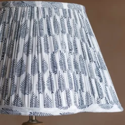 Graham & Green Lamp Shades<Leaf Scalloped Empire Lamp Shades