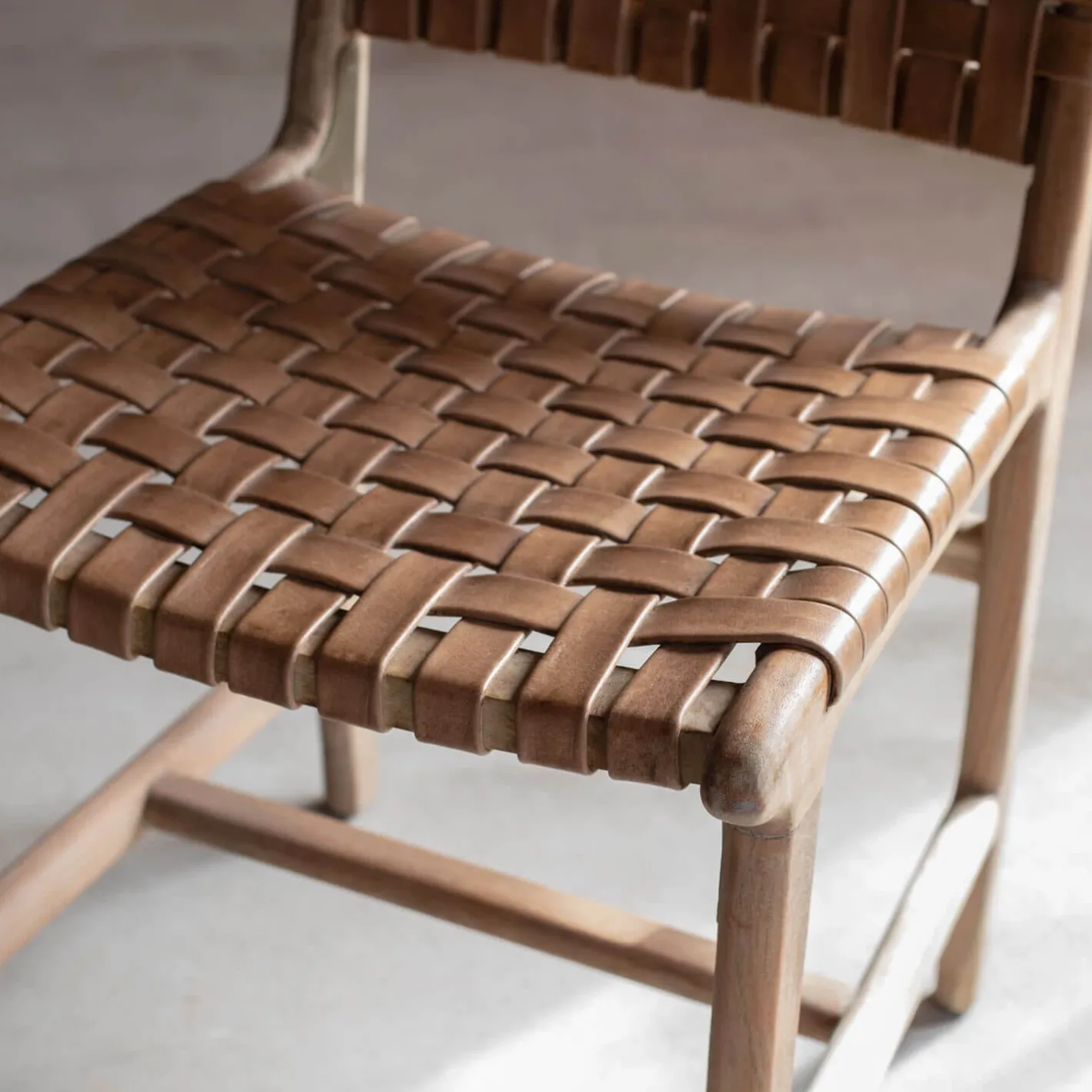 Graham & Green Dining Chairs<Leon Woven Leather Chair