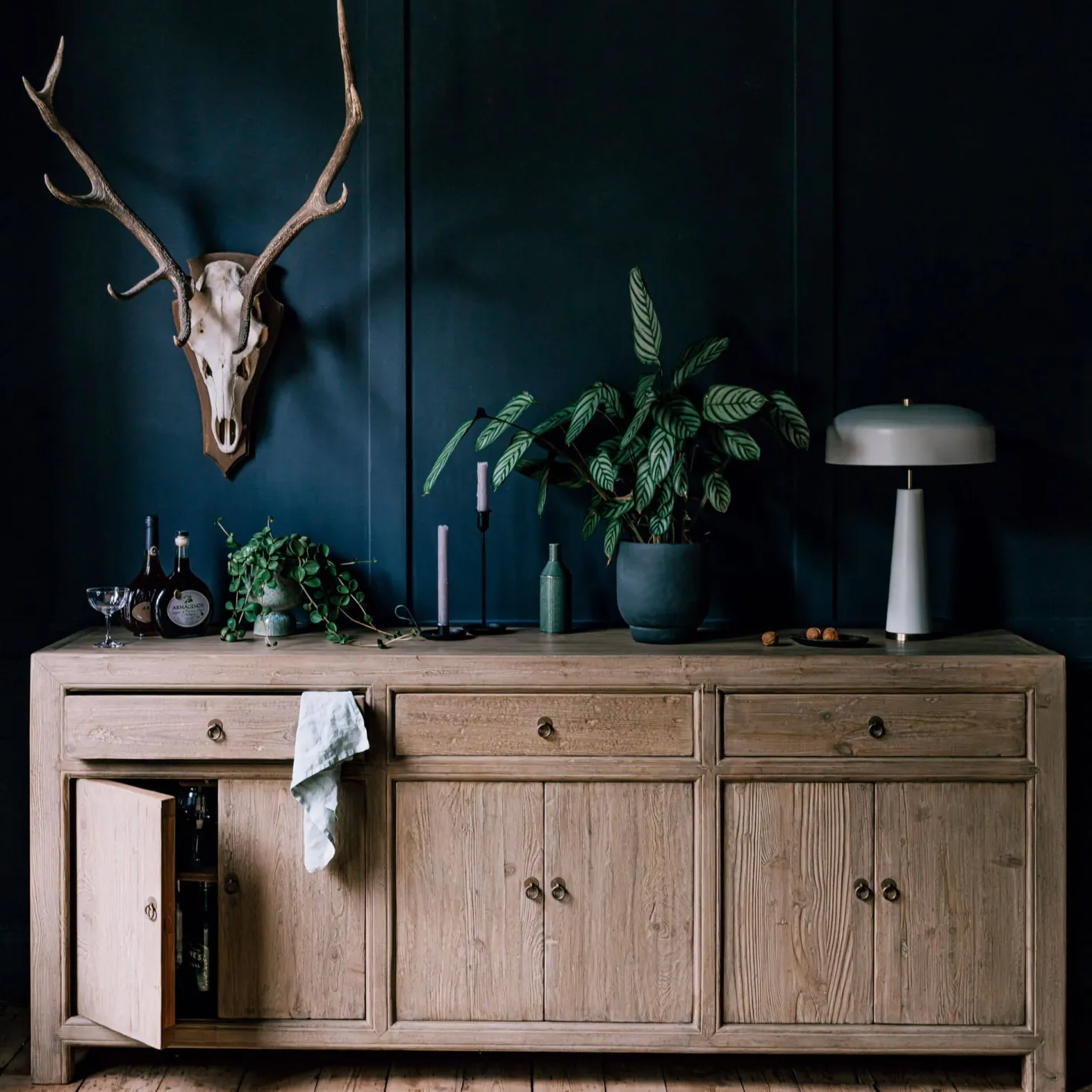 Graham & Green Sideboards & Tv Stands<Leshan Six Door Three Drawer Sideboard