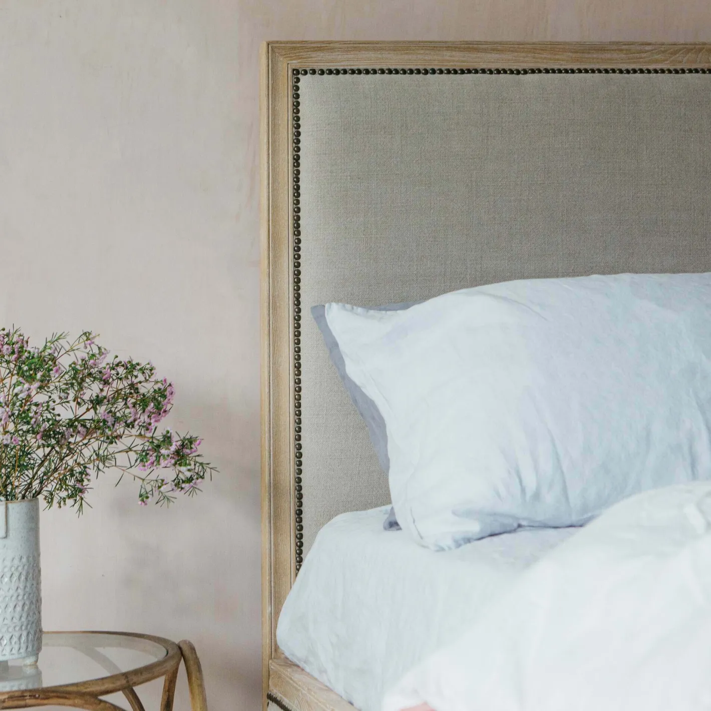 Graham & Green Beds & Headboards<Luna Natural Linen King Size Bed