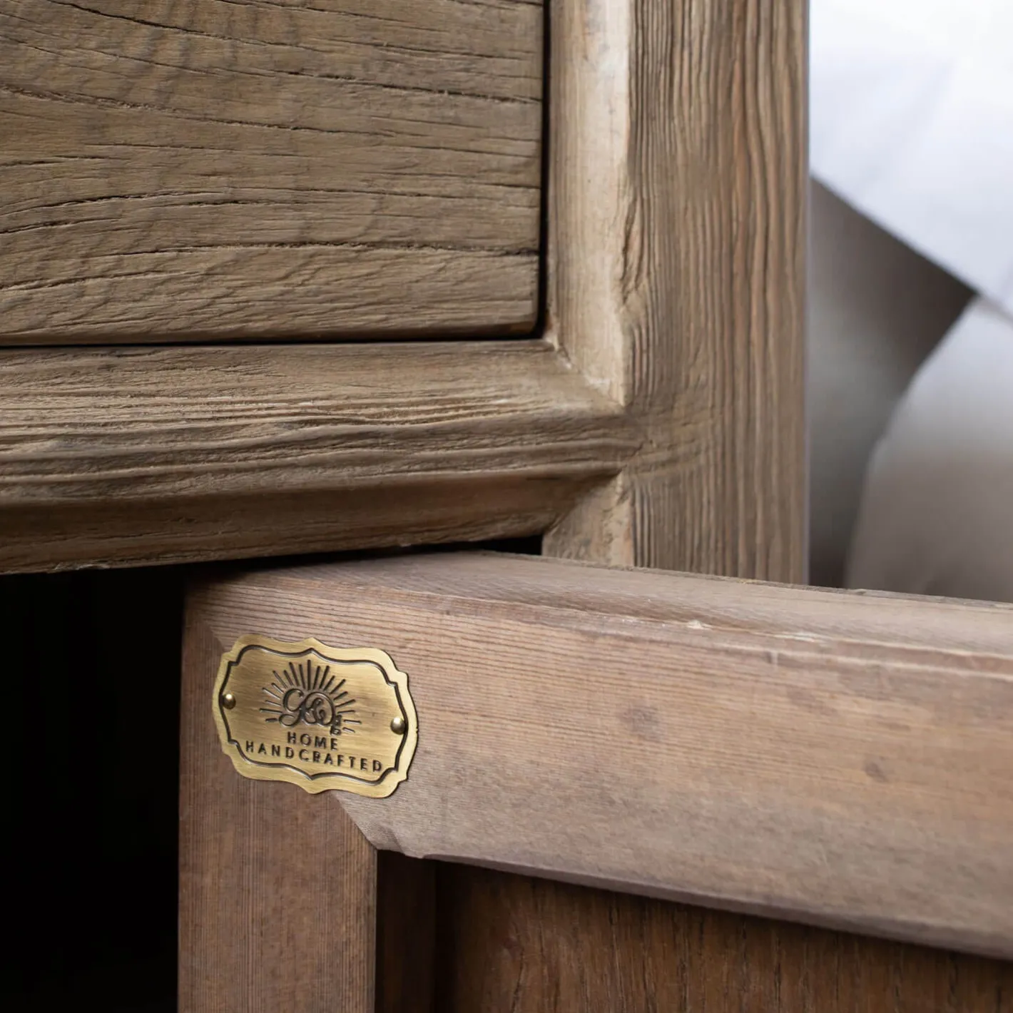 Graham & Green Bedside Tables<Macau Natural Bedside Table