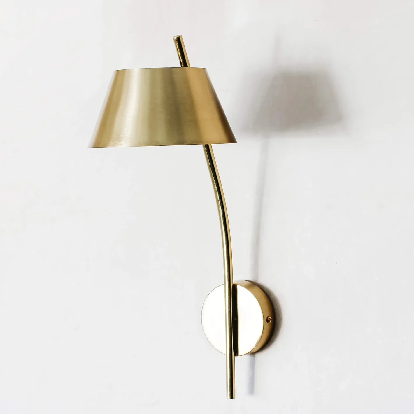 Graham & Green Wall Lights & Sconces<Miller Brass Wall Light
