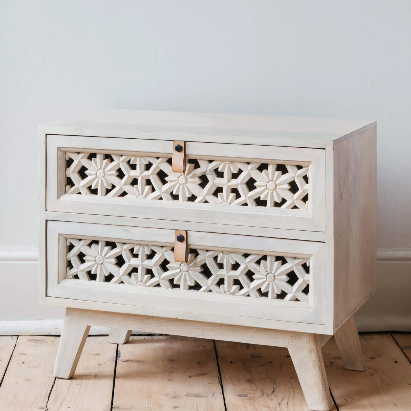 Graham & Green Bedside Tables<Momoka Bedside Table