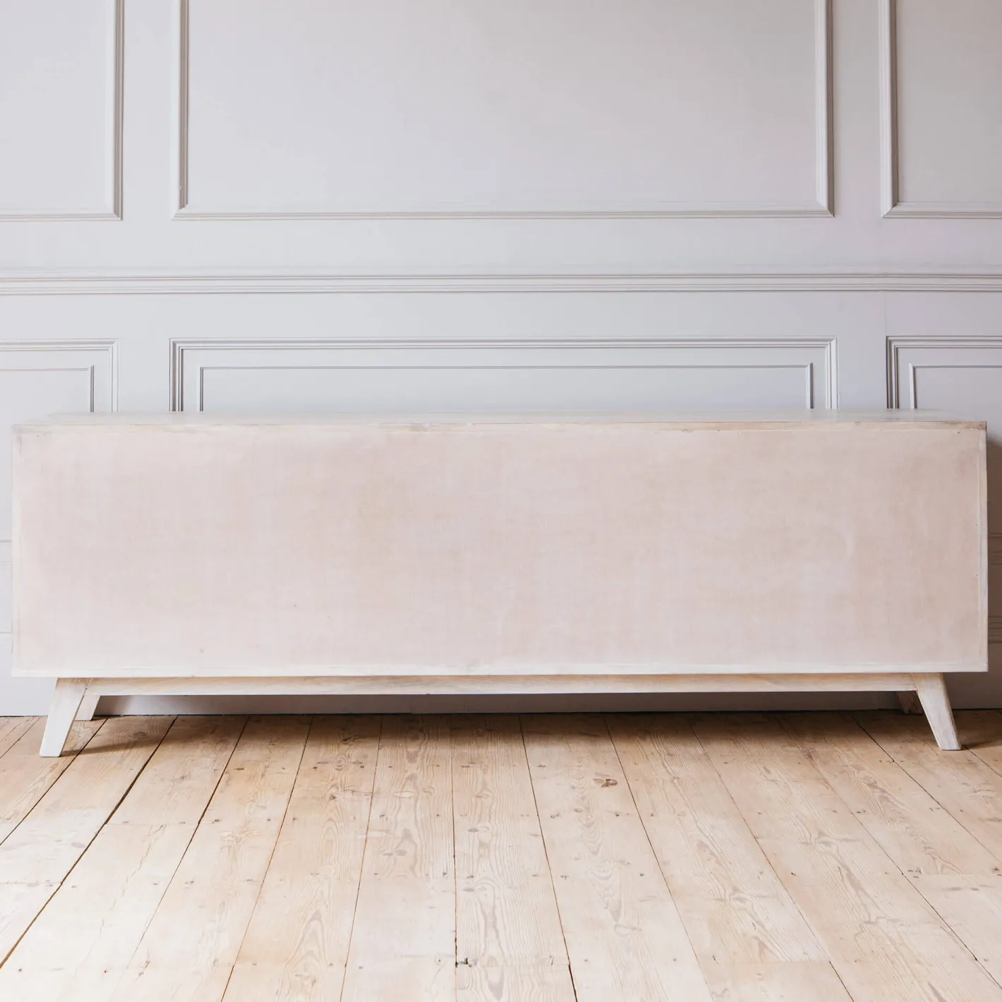 Graham & Green Sideboards & Tv Stands<Momoka Hand-Carved Sideboard with Sliding Doors