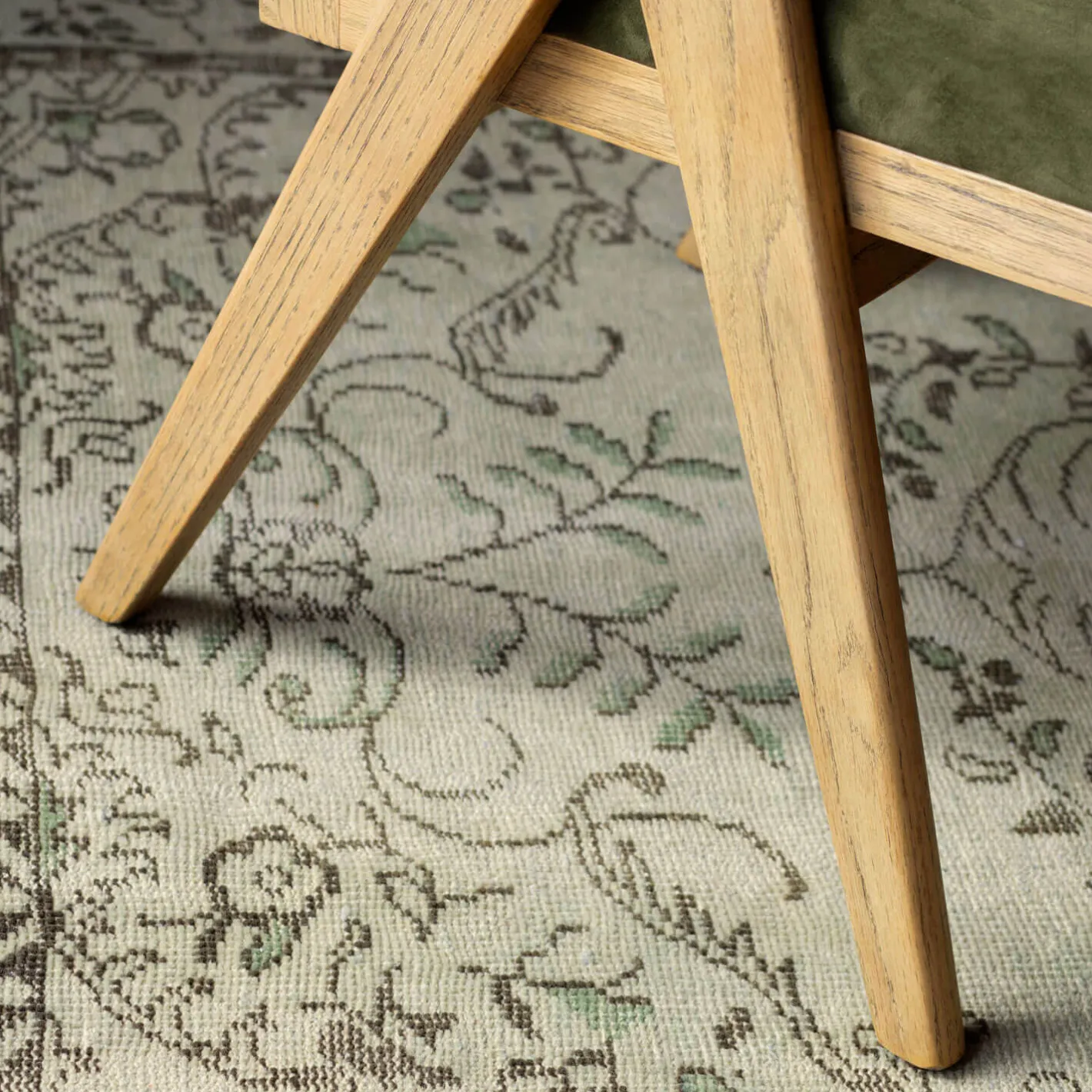 Graham & Green Armchairs|Desk Chairs<Moss Green Aubrey Armchair
