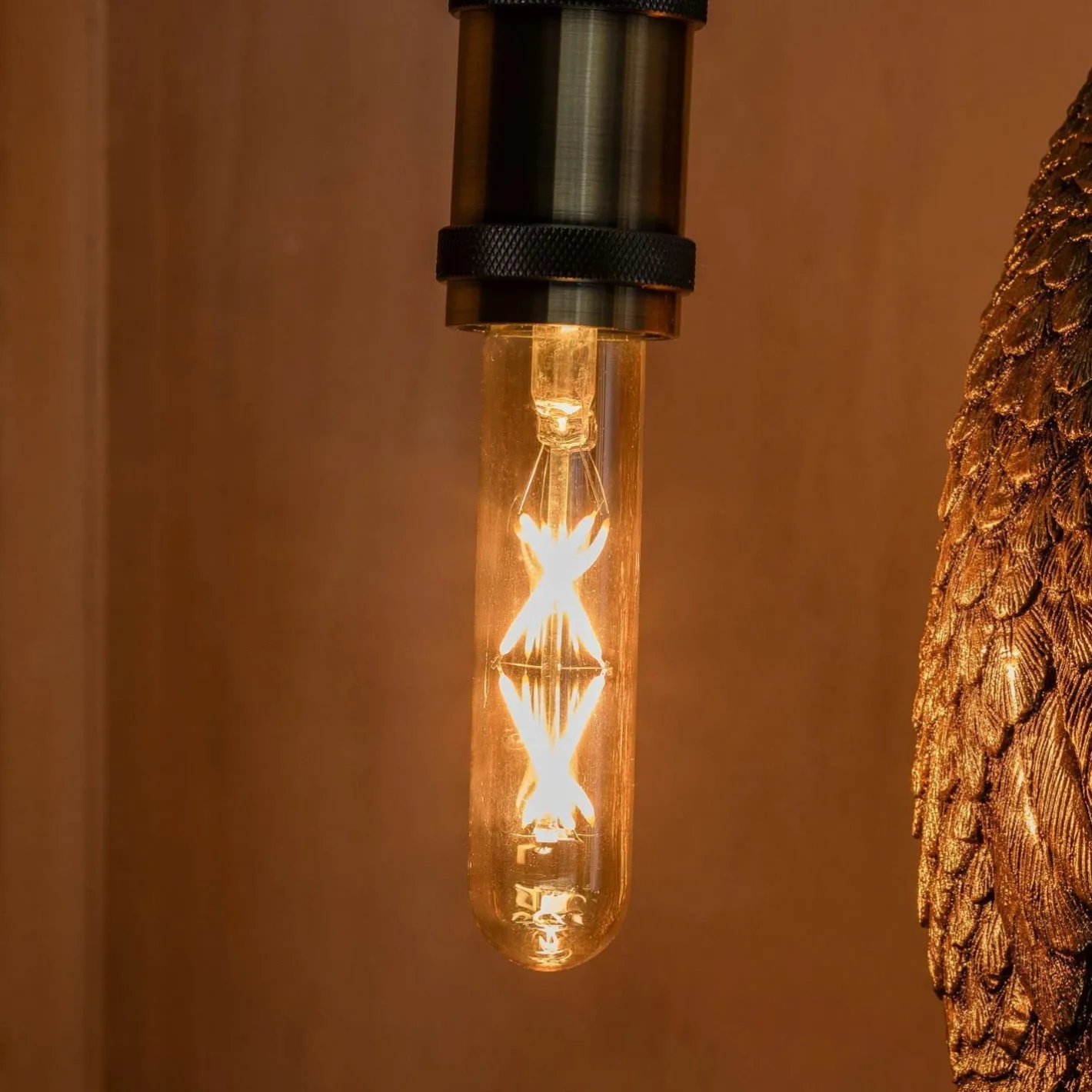 Graham & Green Lightbulbs & Light Fittings<Narrow Tube Amber LED E27 Bulb