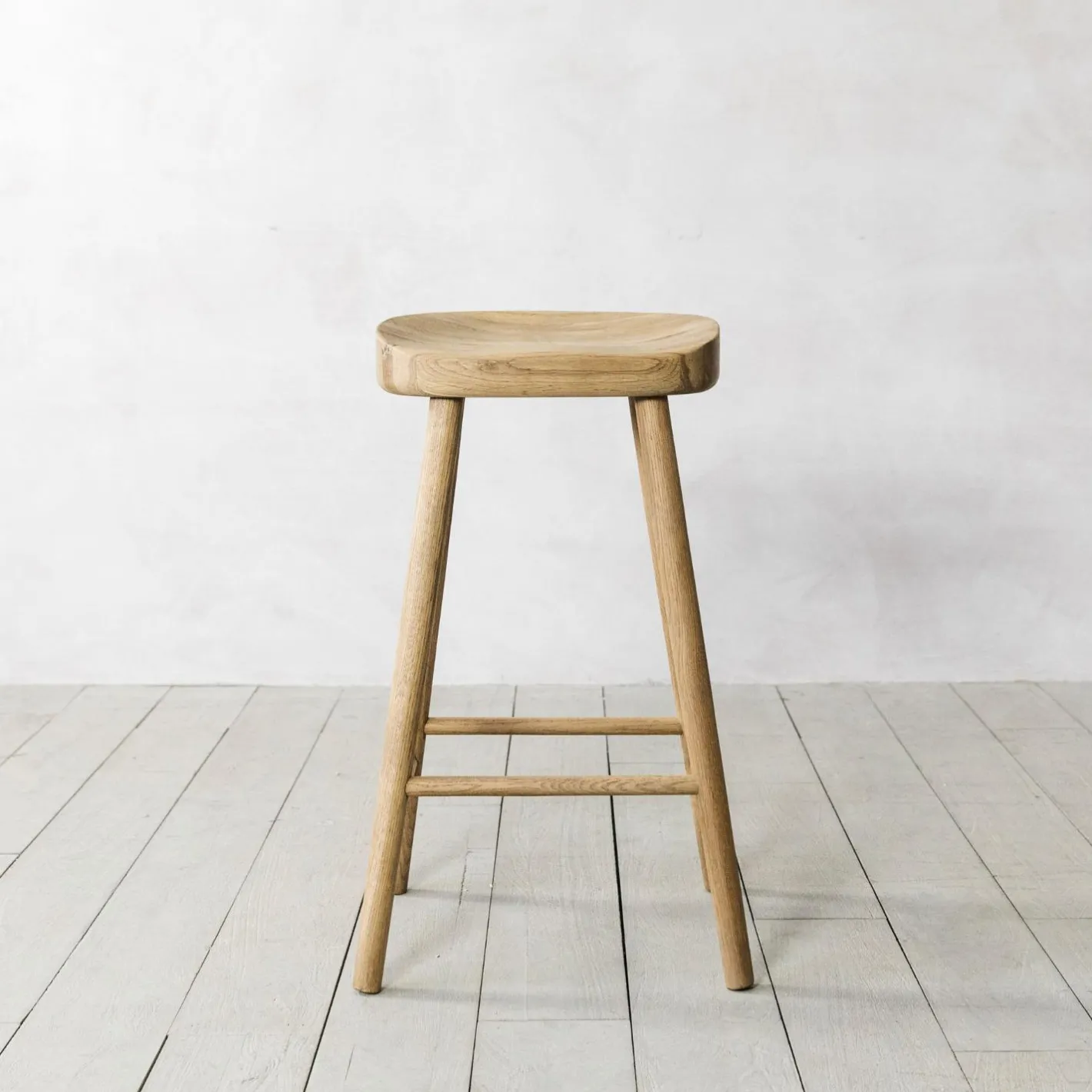 Graham & Green Stools<Oak Farmhouse Kitchen Stool