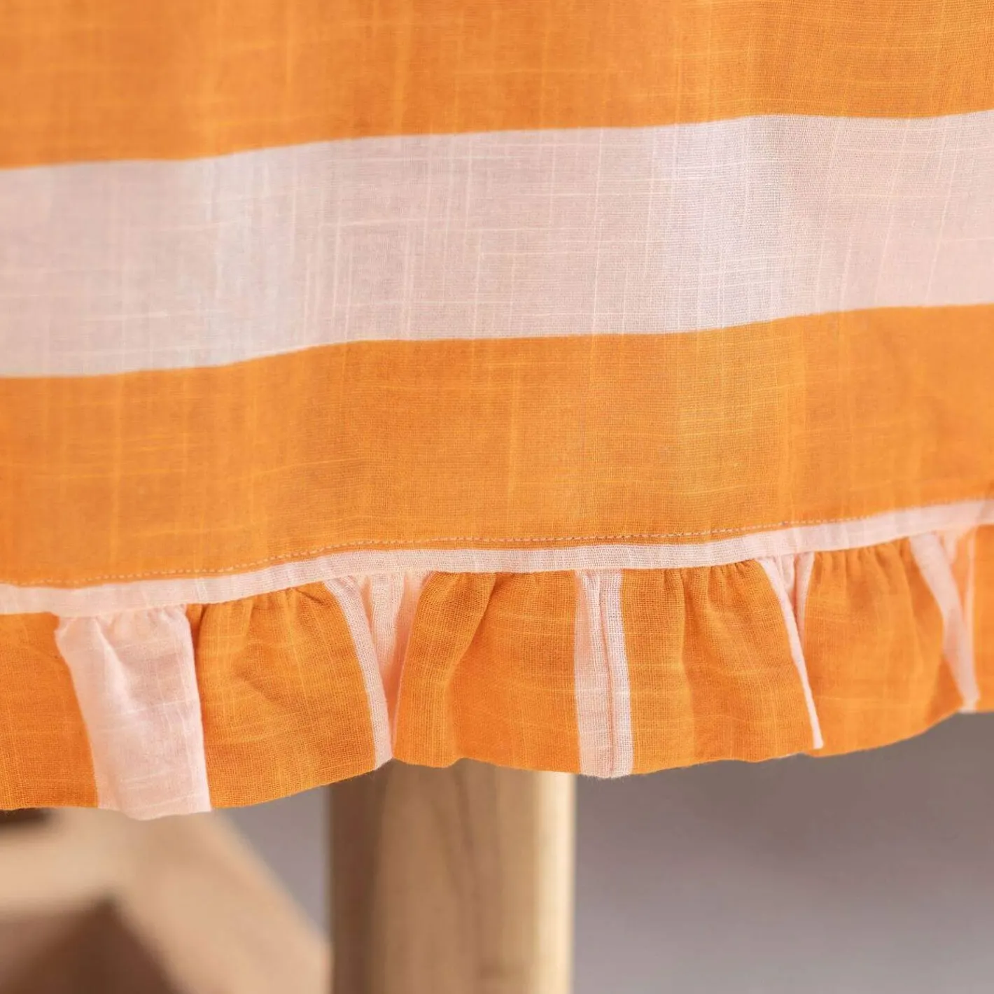 Graham & Green Outdoor Dining|Table Cloths & Napkins<Orange Candy Stripe Frill Tablecloths