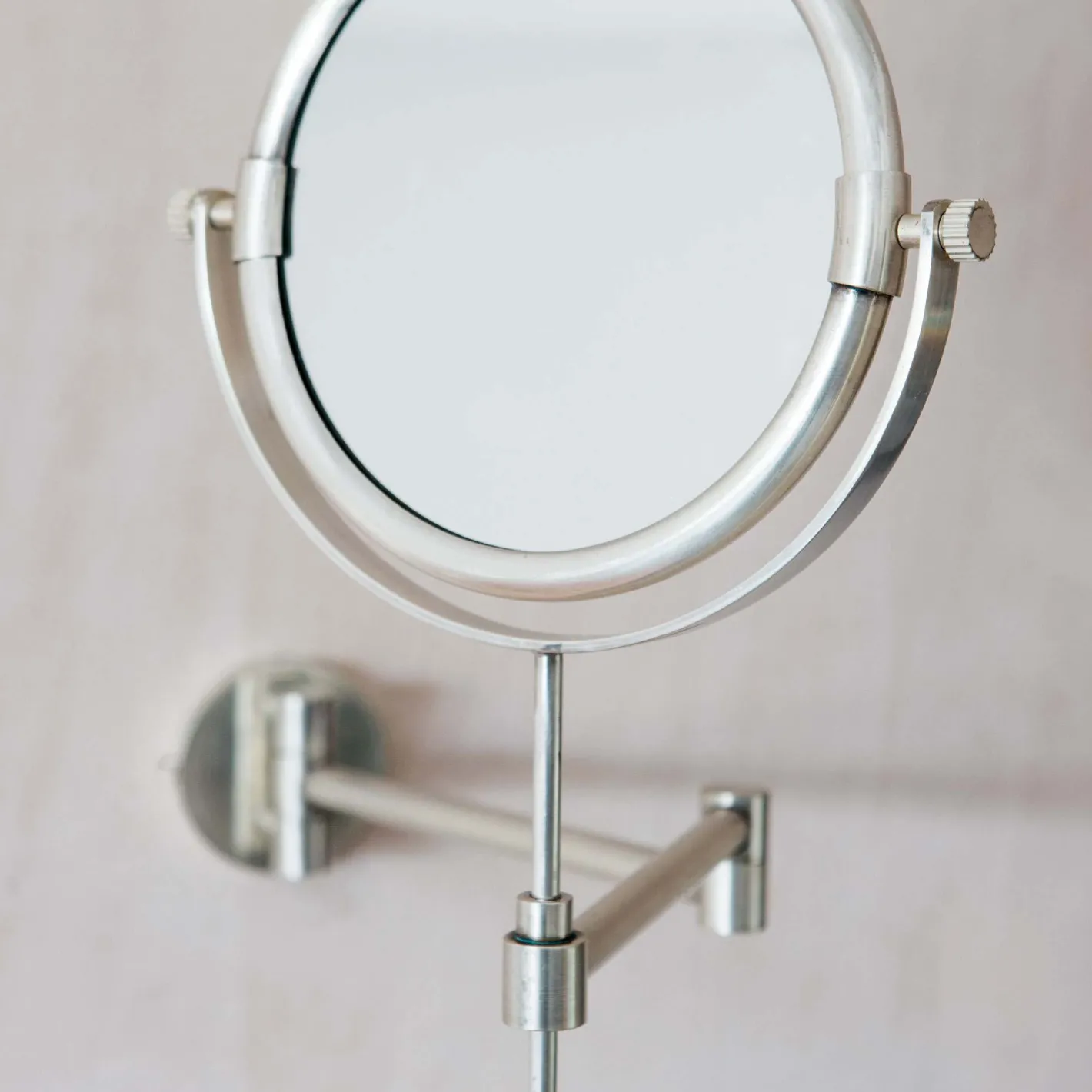 Graham & Green Bathroom Mirrors|Bathroom Mirrors<Ovin Antique Silver Extension Wall Mirror