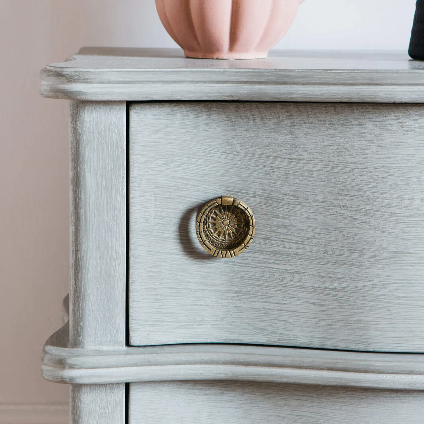 Graham & Green Bedside Tables<Oyster Two Drawer Bedside Table