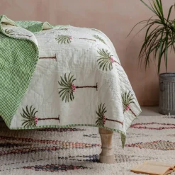 Graham & Green Quilts & Bedding<Palm Tree and Green Stripe Reversible King Size Quilt