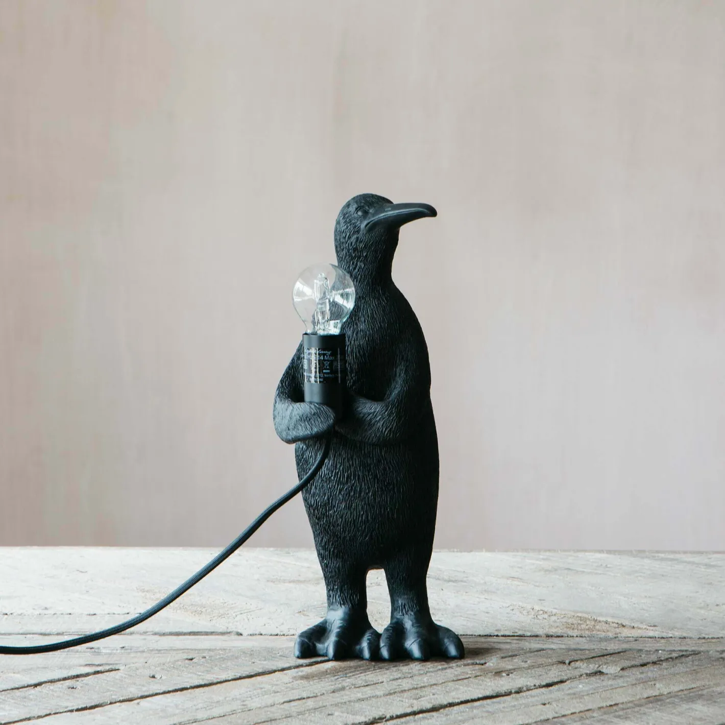 Graham & Green Animal Lights|Table Lamps<Perry Penguin Table Lamps