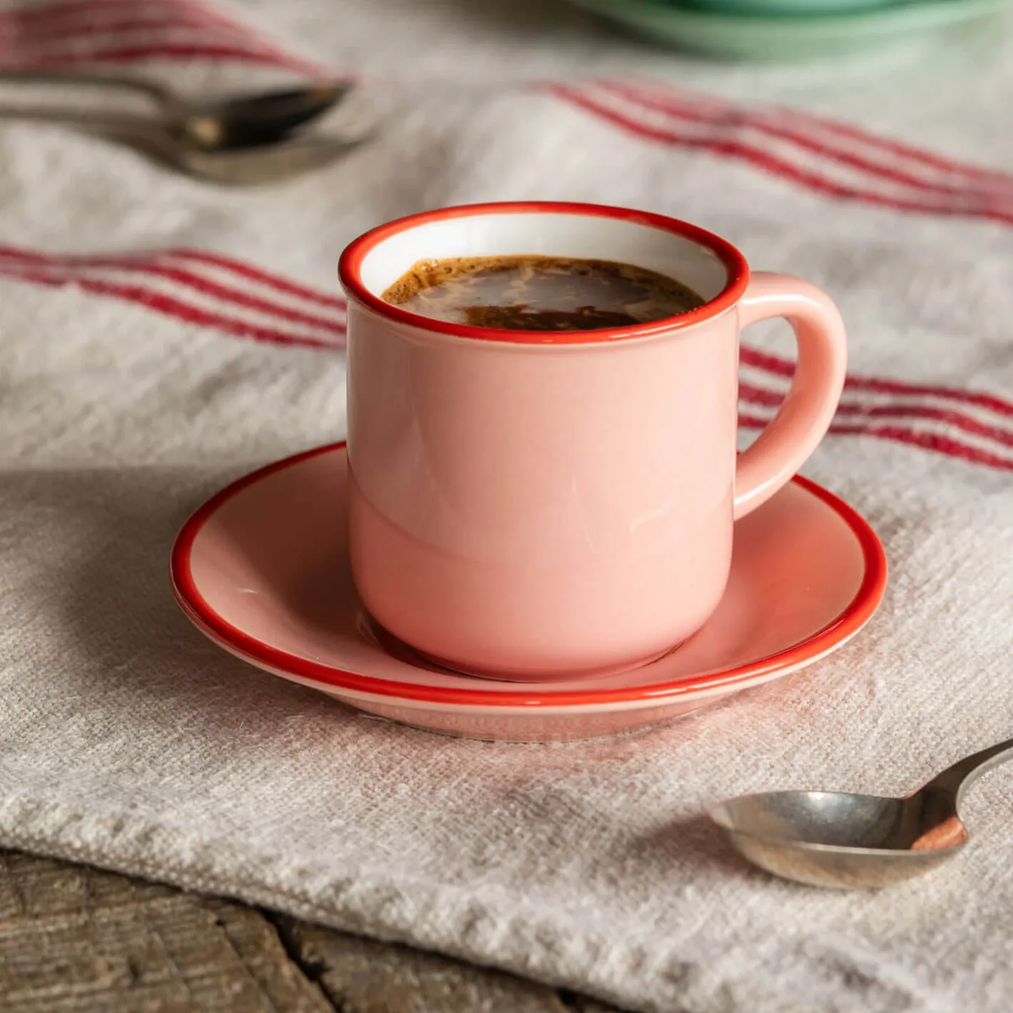 Graham & Green Tableware<Pink and Red Coffee Cup and Saucer