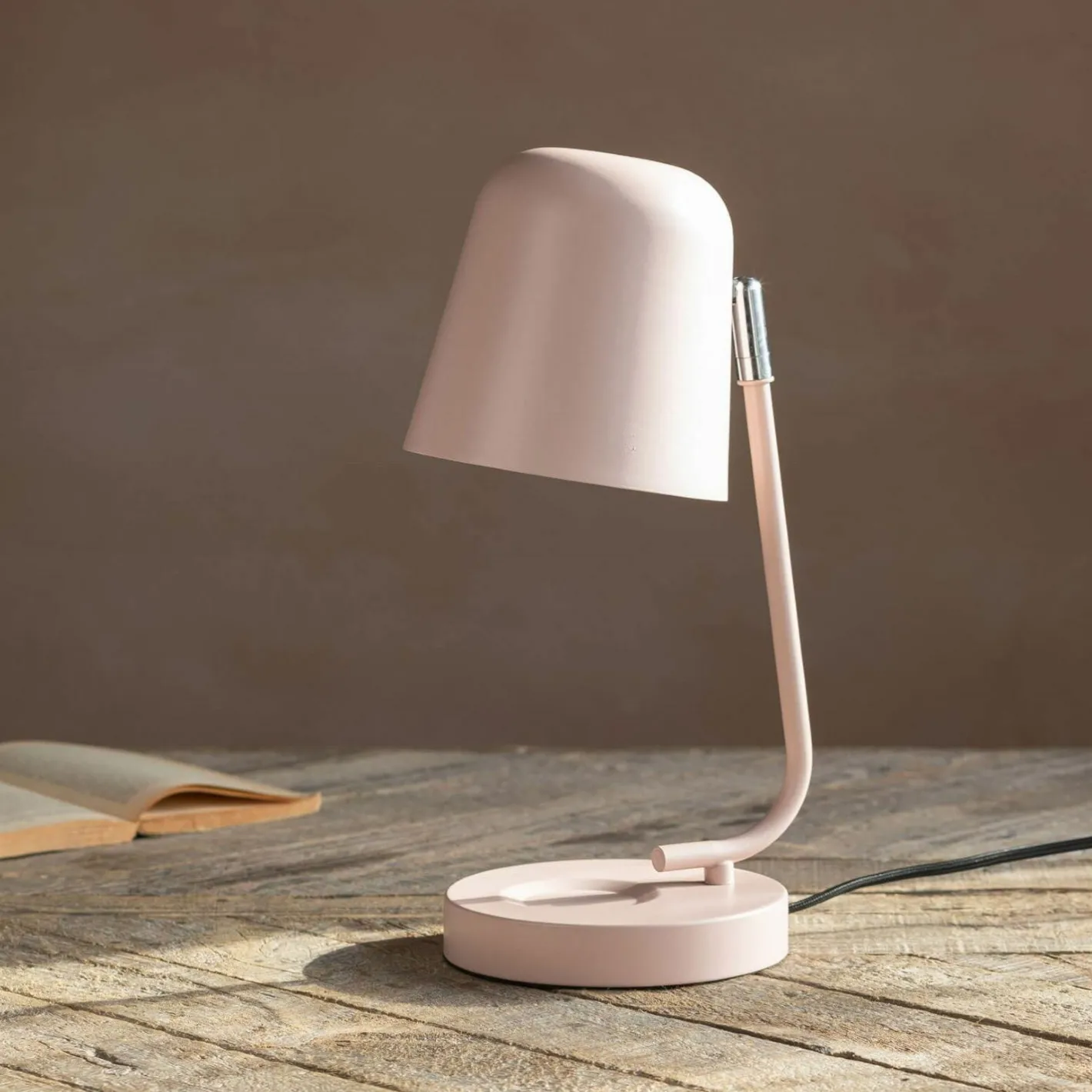 Graham & Green Table Lamps<Pink Angled Table Lamp