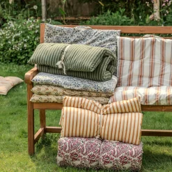 Graham & Green Seat Pads & Bed Rolls|Seat Pads & Bed Rolls<Printed Seat Mats