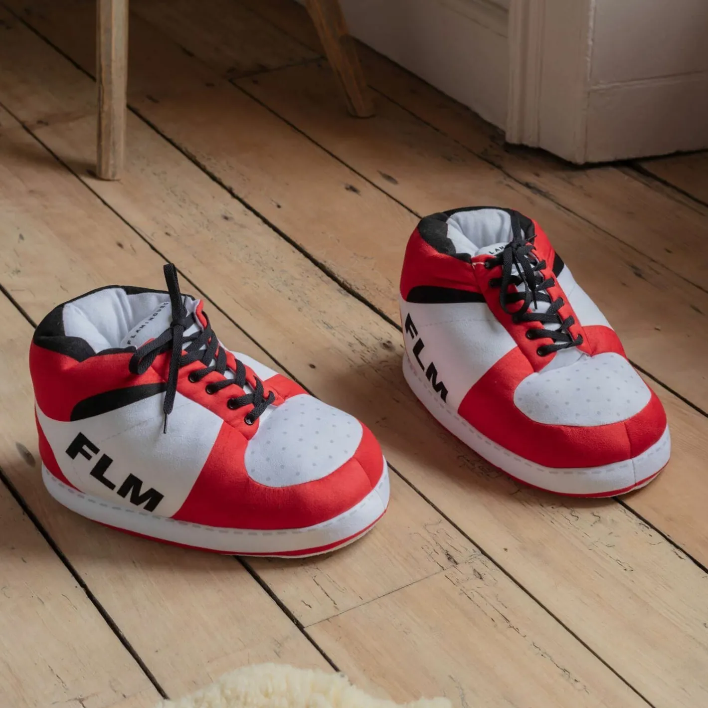 Graham & Green Loungewear<Red Sneaker Slippers
