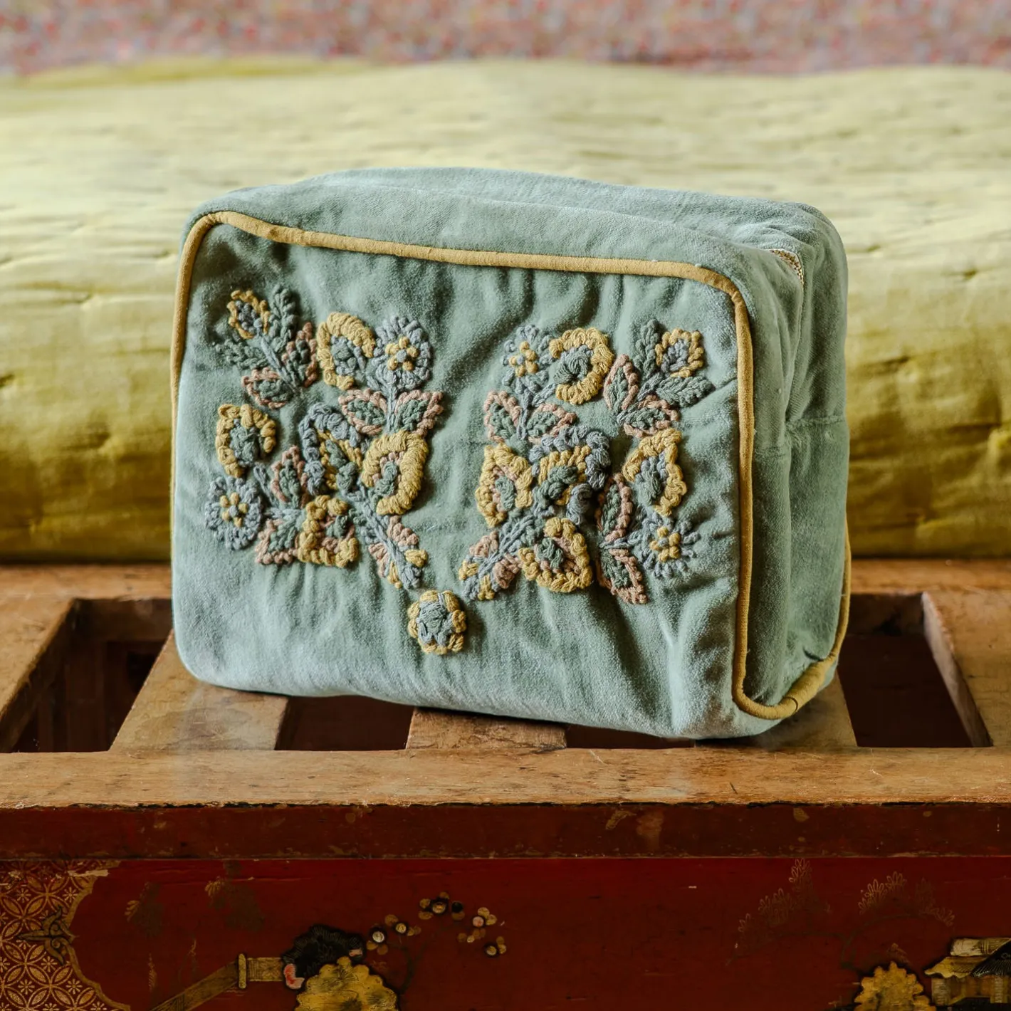 Graham & Green Wash Bags|Wash Bags<Romy Embroidered Velvet Wash Bag