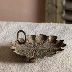 Graham & Green Candle Holders & Candles<Rustic Leaf Candle Holder