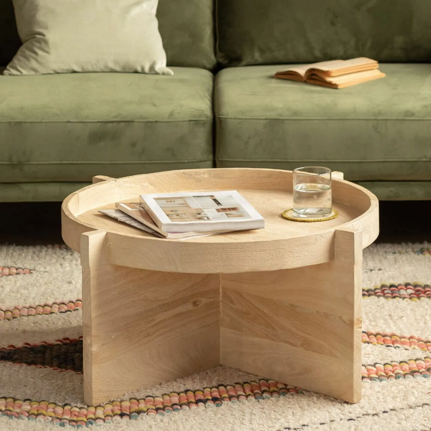 Graham & Green Coffee Tables<Seth Round Tray Top Coffee Table