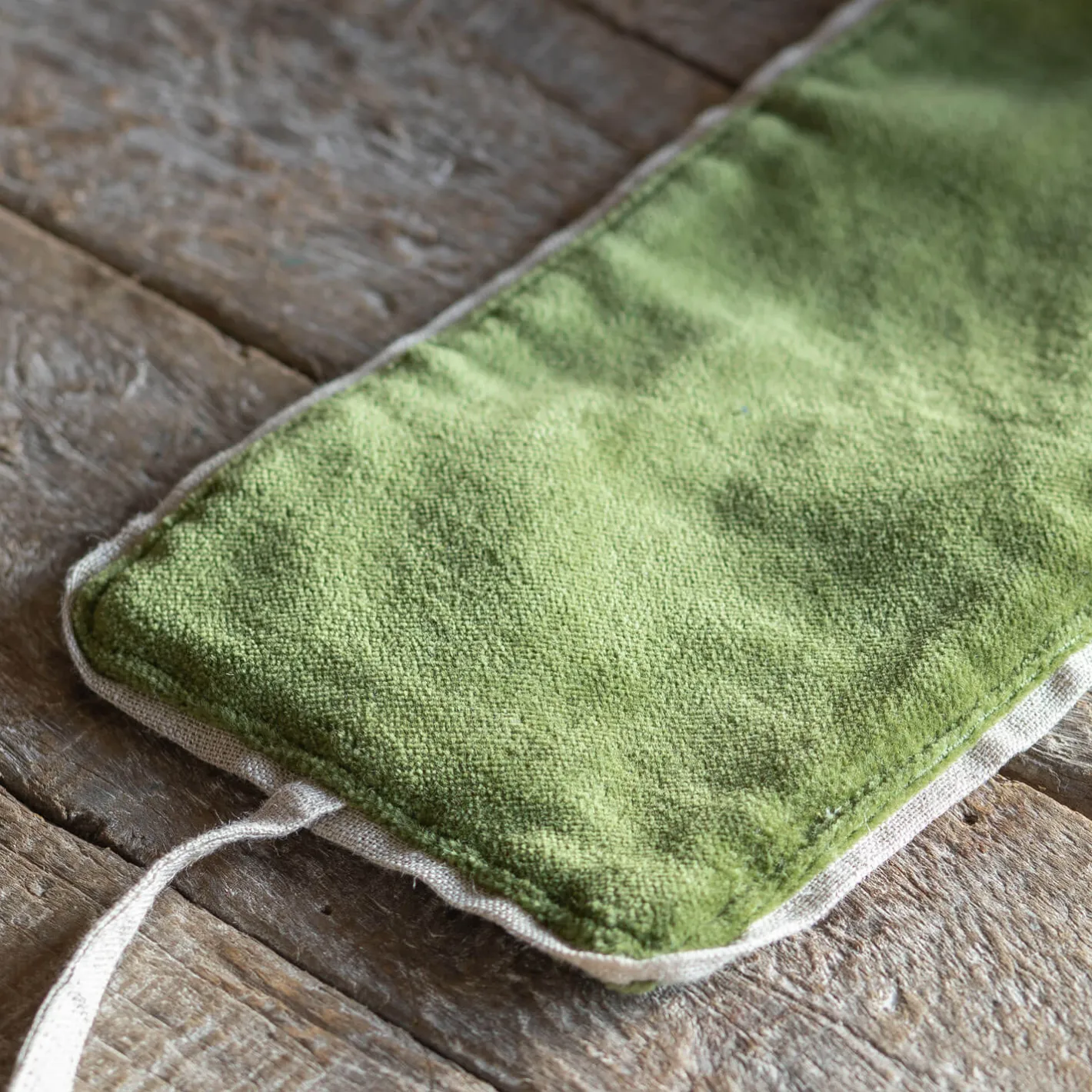 Graham & Green Curtains & Curtain Ties<Set of Two Avocado Velvet Curtain Tie Backs