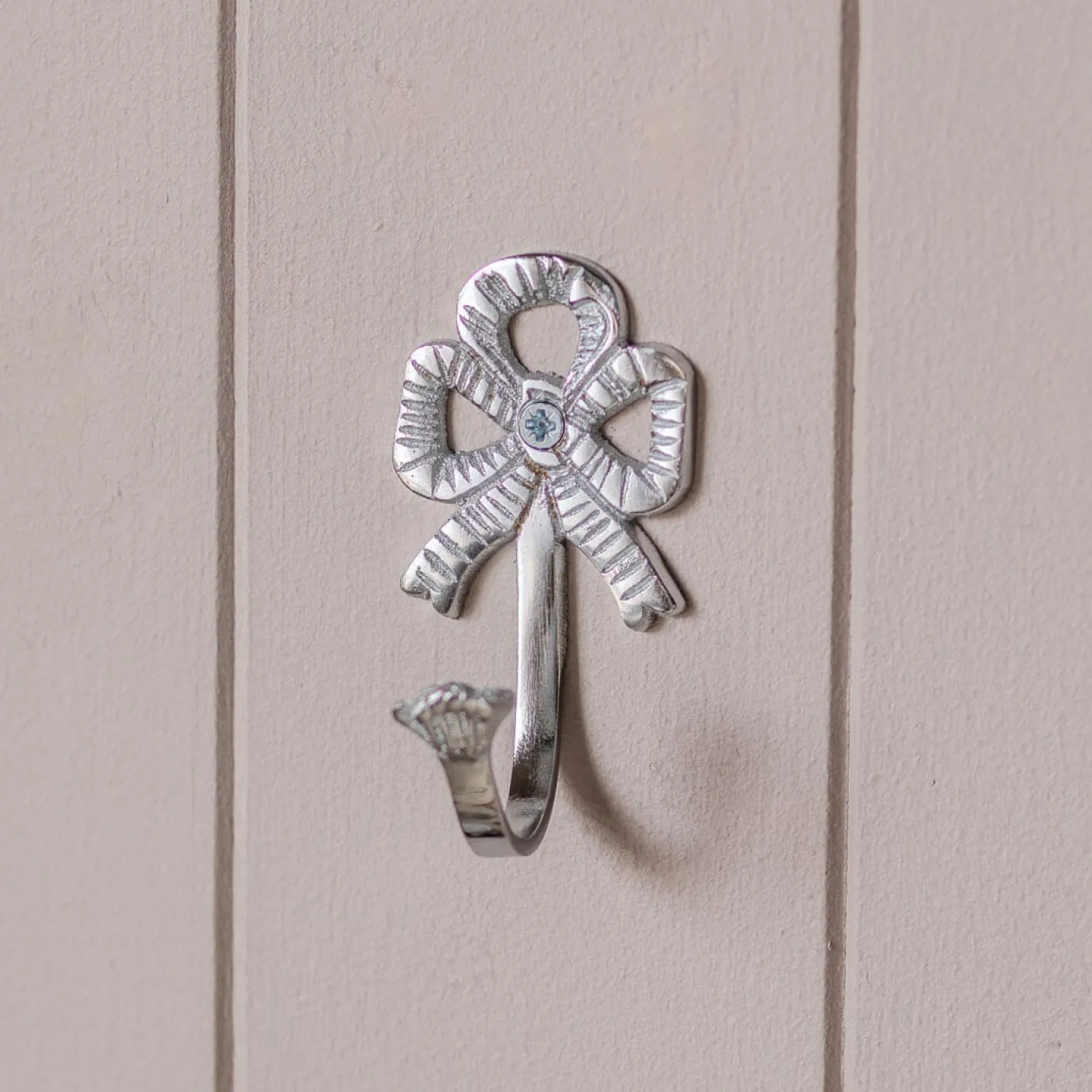 Graham & Green Coat Racks & Hooks|Curtains & Curtain Ties<Set of Two Silver Bow Curtain Hooks
