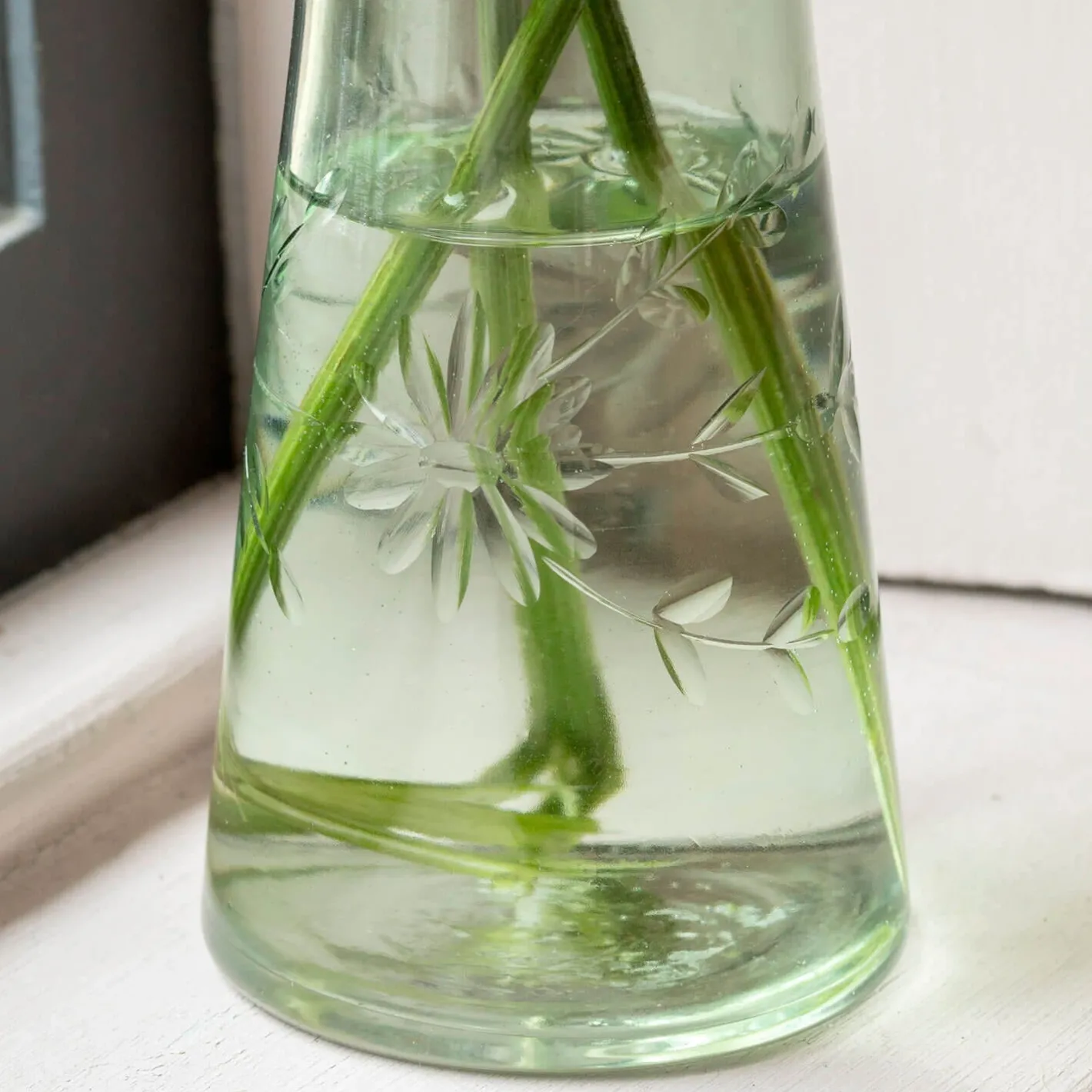 Graham & Green Vases & Plant Pots<Small Etched Floral Green Glass Vase