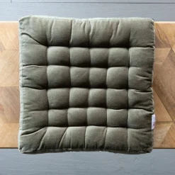 Graham & Green Seat Pads & Bed Rolls|Seat Pads & Bed Rolls<Square Velvet Seat Pads