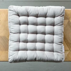 Graham & Green Seat Pads & Bed Rolls|Seat Pads & Bed Rolls<Square Velvet Seat Pads