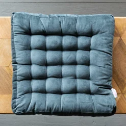 Graham & Green Seat Pads & Bed Rolls|Seat Pads & Bed Rolls<Square Velvet Seat Pads