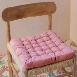 Graham & Green Seat Pads & Bed Rolls|Seat Pads & Bed Rolls<Square Vintage Pink Velvet Seat Pad