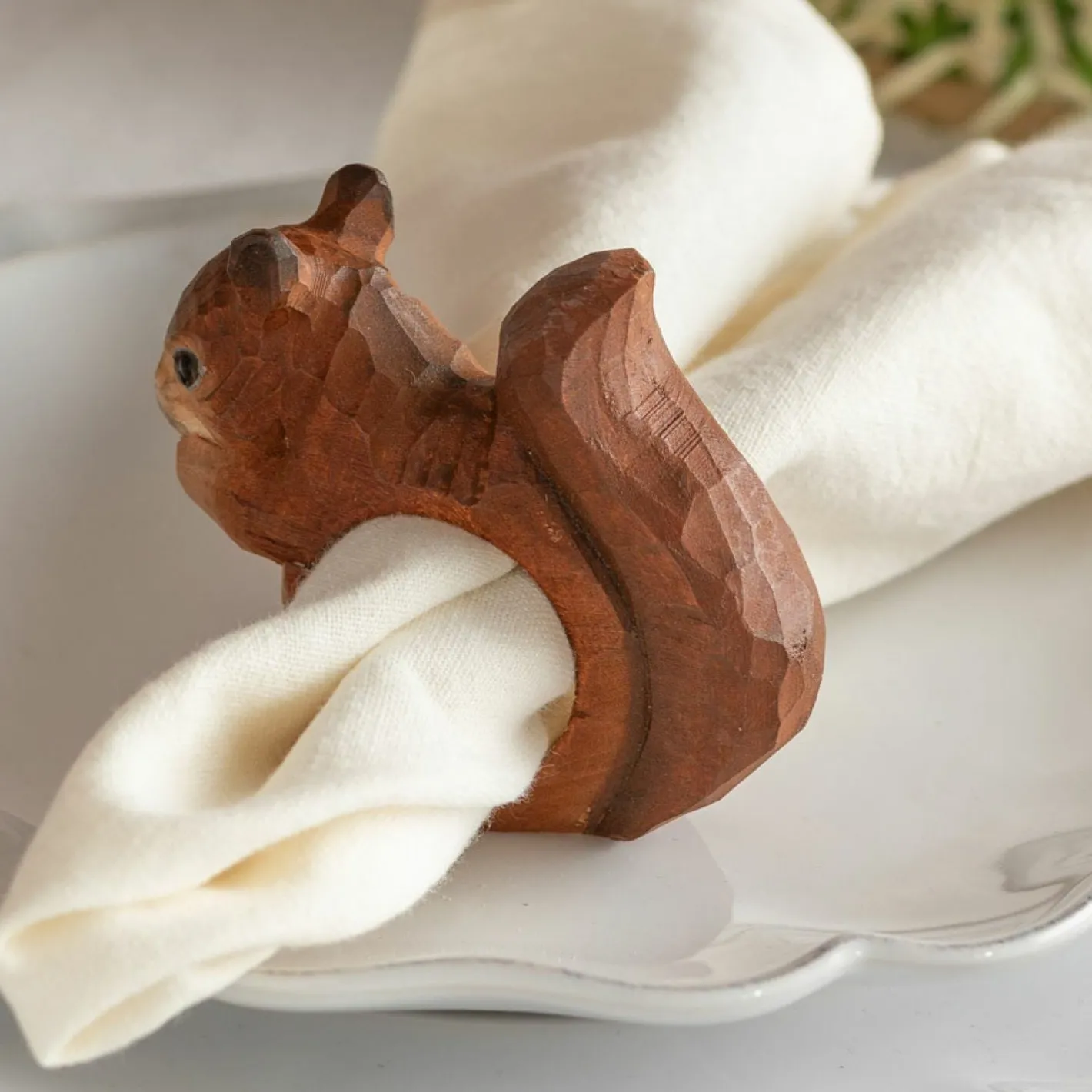 Graham & Green Table Cloths & Napkins|Table Cloths & Napkins<Squirrel Napkin Ring