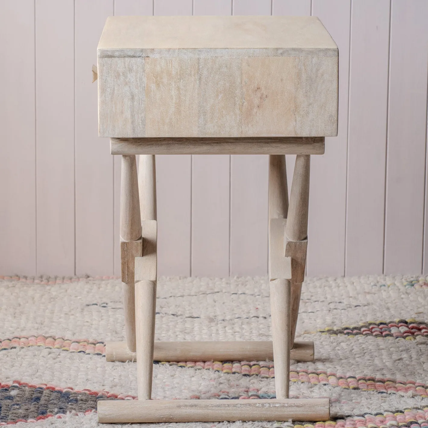 Graham & Green Bedside Tables<Thomas Bedside Table