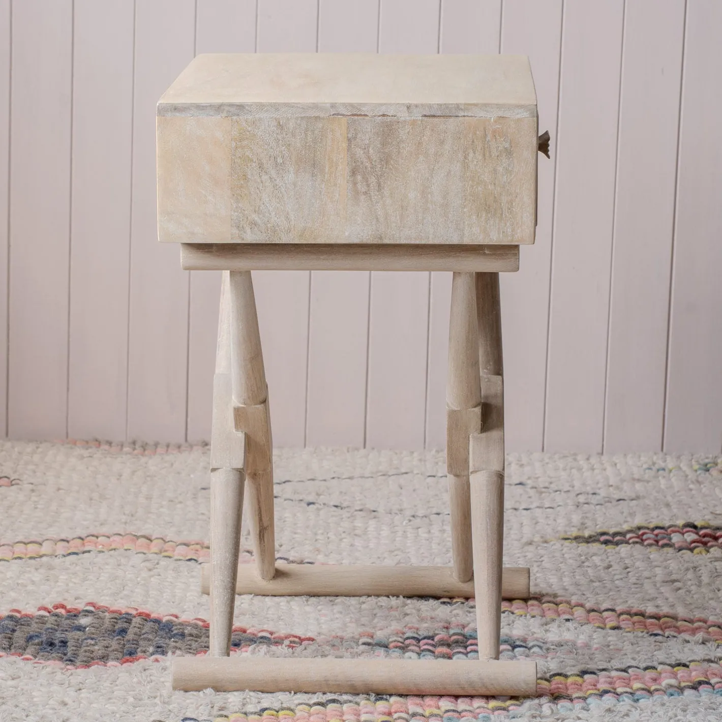 Graham & Green Bedside Tables<Thomas Bedside Table
