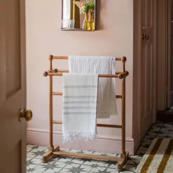 Graham & Green Bathroom Accessories<Triple Rung Towel Stand