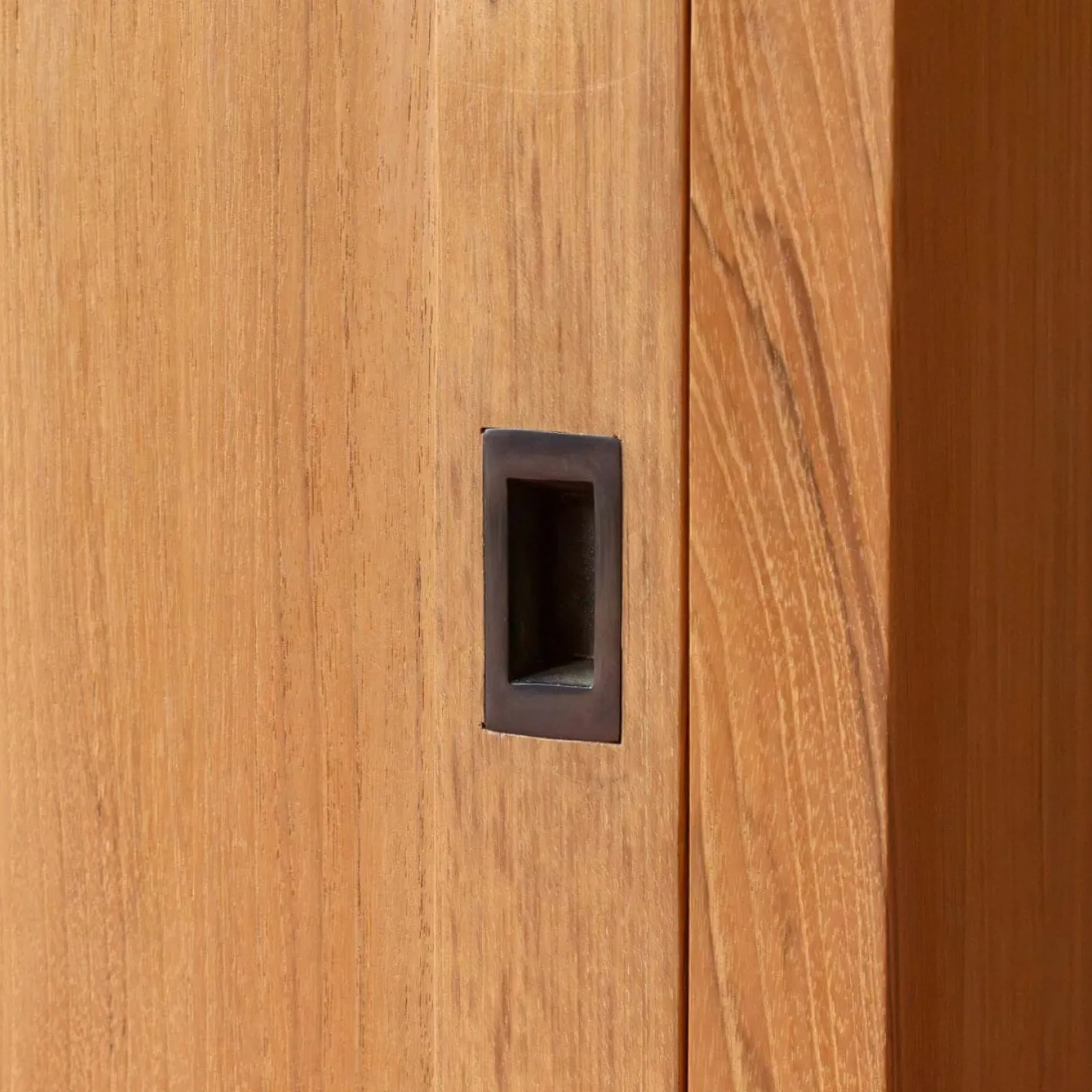 Graham & Green Cabinets & Cupboards<Valence Teak Cabinet