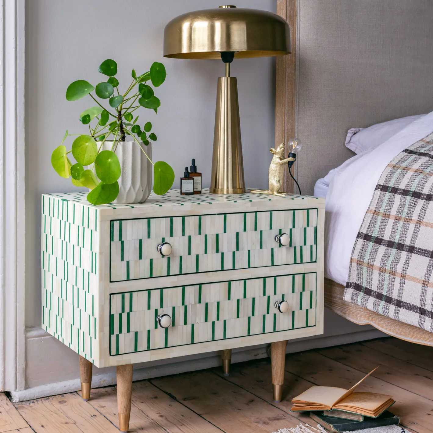 Graham & Green Bedside Tables<Zarina Green Stripe Bone Inlay Bedside Table